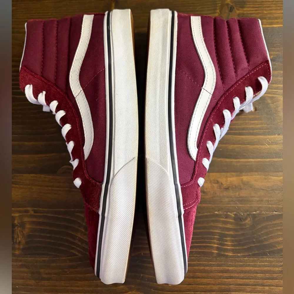 Vans SK8-HI Men's High-Top Sneakers - Burgundy and White Men’s 8.5 Women’s 10